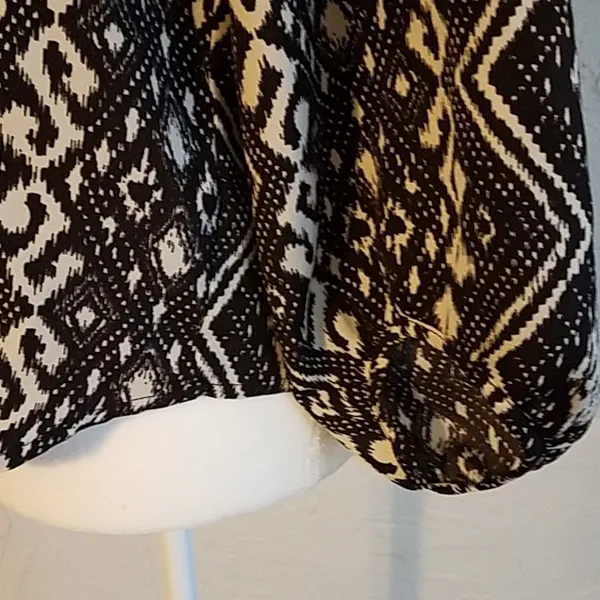 American eagle western tribal boho rodeo peasant blouse M - Image 4
