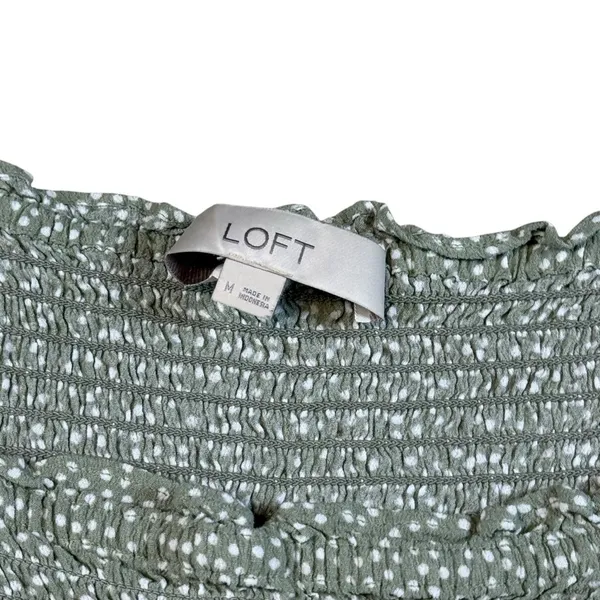 LOFT Women's Green Polka Dot Elastic waist Short sleeve shirt. Size M - Image 2