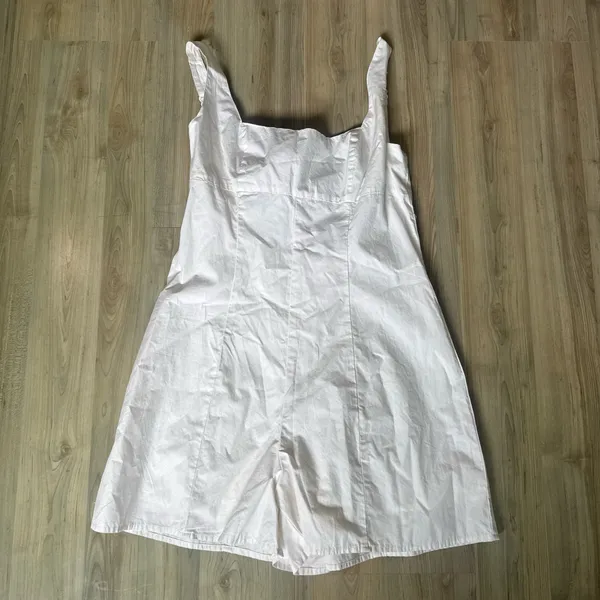 NWT Urban Outfitters Sandy Tie-Back Romper White Size Large 100% Cotton - Image 4