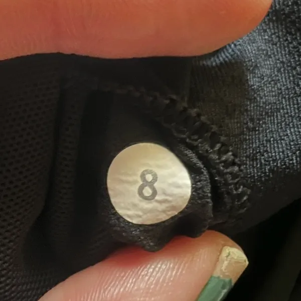 Lululemon Free to Be Tank size 8 - Image 6