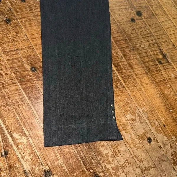 White House Black market Blanc ankle button 6 business slacks - Image 4