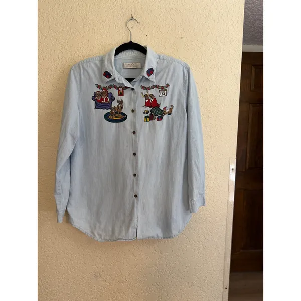 Karen Scott Button Down Shirt Blue M Women Christmas Dogs Embroidered Chambray - Image 2
