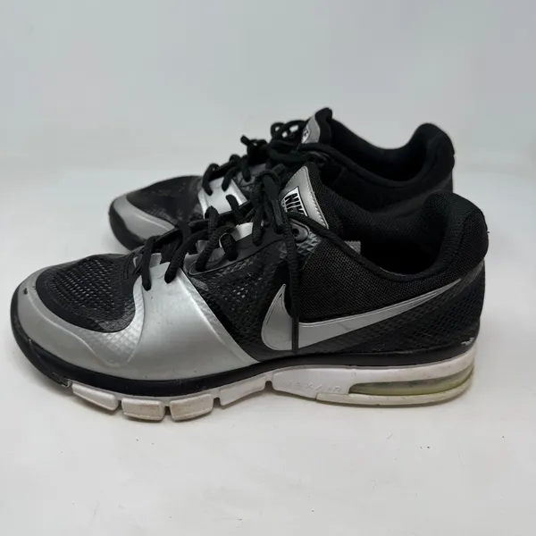 Nike Air Extreme Volleyball Shoes 442249-001 Black Silver Women’s Size 9.5 - Image 3