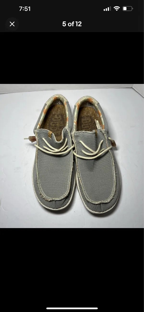 Hey Dude Shoes Slip-On women’s 10 - Image 5