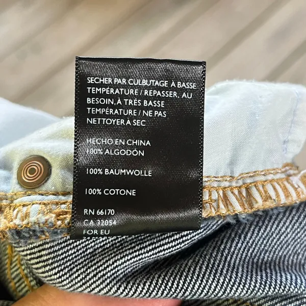BDG Women's Dark Wash Raw Hem Denim Mini Skirt Size XS - Image 5