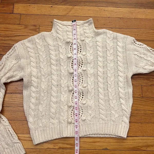parisian collection handcrafted with love sweater size M/L‎ - Image 6