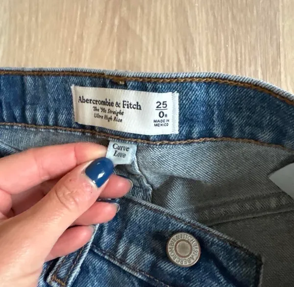 Abercrombie and Fitch jeans - Image 2