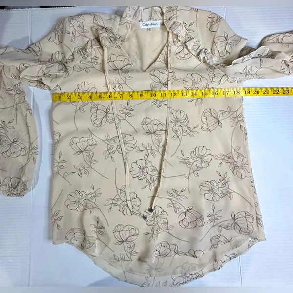 Calvin Klein Long Sleeve Ruffled Sheer Floral V-neck Tan Blouse‎ Pre-owned XS - Image 4