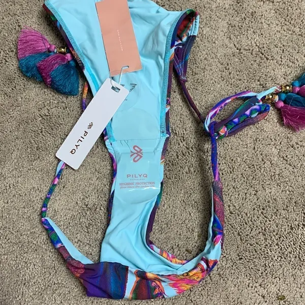 PILYQ Vida feather teeny string bikini set. New - Image 12