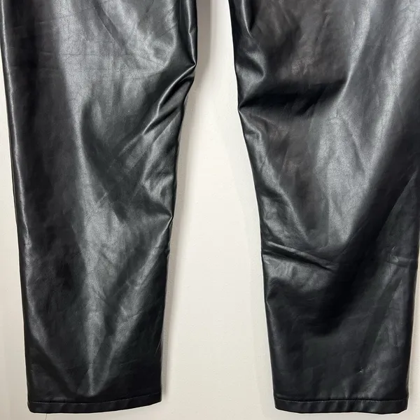 Abercrombie & Fitch‎ Curve Love Pants 33/16 Faux Leather 90s Straight High Rise - Image 8