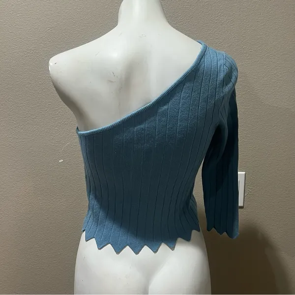 LPA by Revolve ruba one shoulder sweater top in periwinkle - Image 4