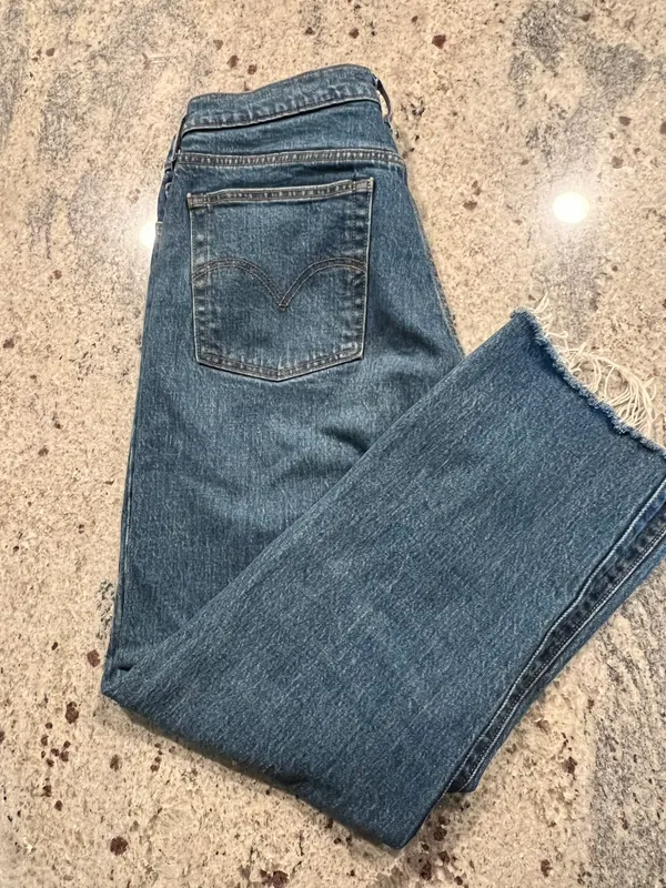 Levi's Wedgie Straight Jeans - Image 6