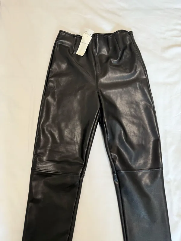 Nwt Abercrombie & Fitch Vegan Leather Pants - Image 3