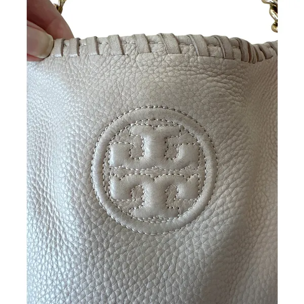 Tory Burch Marion Slouchy‎ Tote Light Oak Pebbled Leather Chain - Image 3