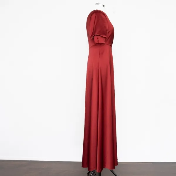 Kay Unger - Izabella One Shoulder Satin‎ Gown - Image 7