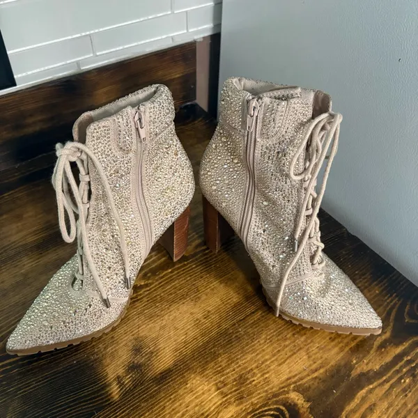 Steve Madden Illisa Rhinestone Lace‎ Up Booties Size 7.5 - Image 7