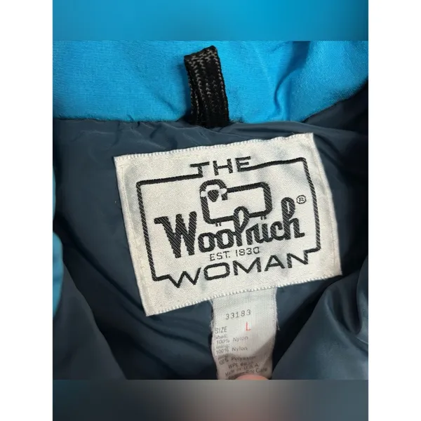 Woolrich vintage woman’s size large Blue Puffer Jacket Navy coat zip up 90s - Image 5