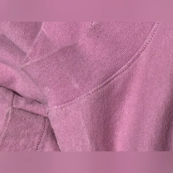 Preloved Uniqlo Pink Oversized Boxy Tee size small - Image 11