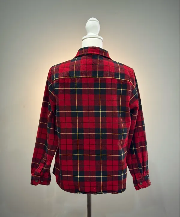 Red L.L. Bean Relaxed Fit Flannel Button Down Size SP EUC - Image 2
