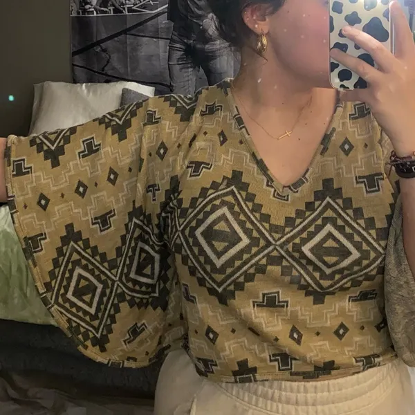 Charlotte Russe Aztec Top - Image 3