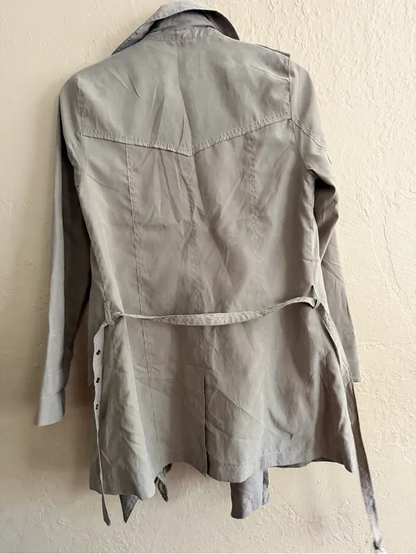 Light Green Draped Trench Coat with Lace Trim - Image 2