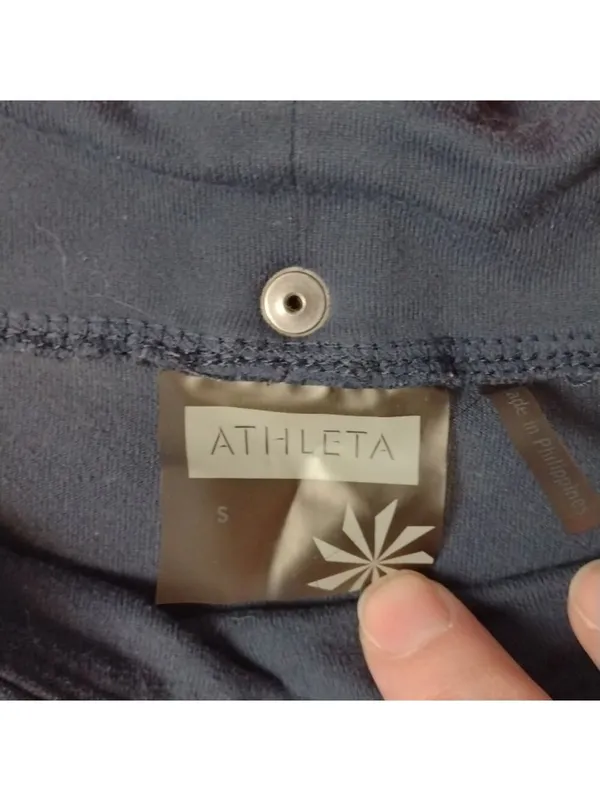 Athleta elation rib snap pants size small - Image 2