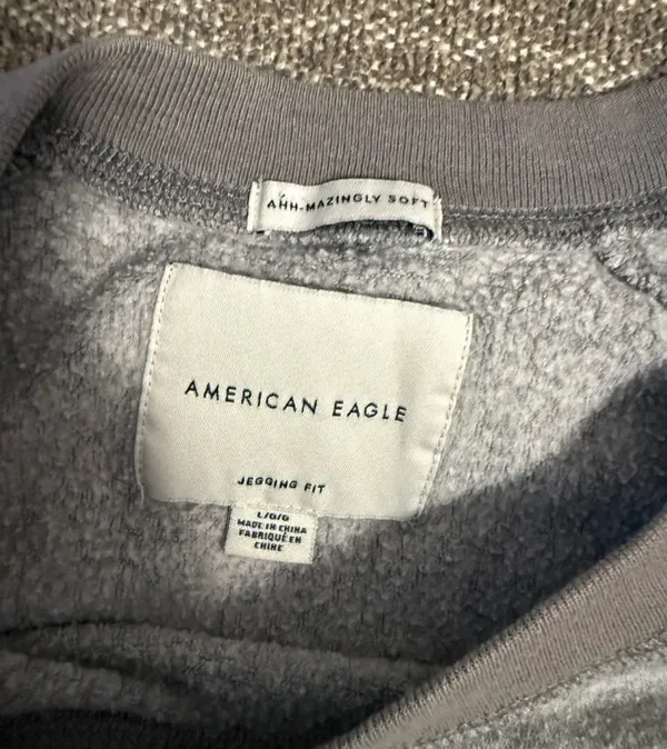 American Eagle Camo Crewneck Sweatshirt - Image 2