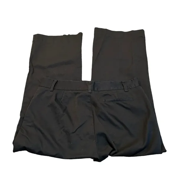 GAP Cropped Black Pants - Image 2