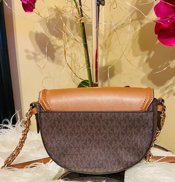 Michael Kors Shoulder Bag - Image 2