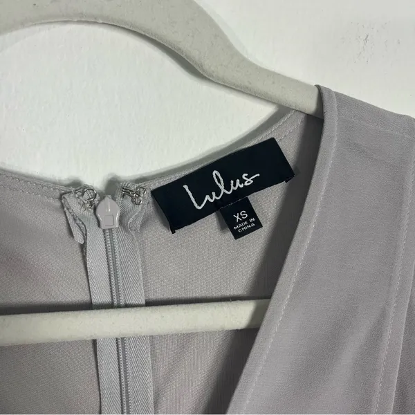 Lulu’s Dearly Loved Light Grey Flutter Sleeve Maxi Dress XS - Image 5