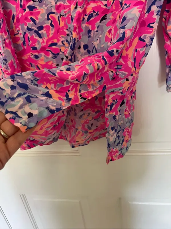 Lilly Pulitzer Hot Pink, Lavender & Coral Floral V-Neck Tunic - Image 5