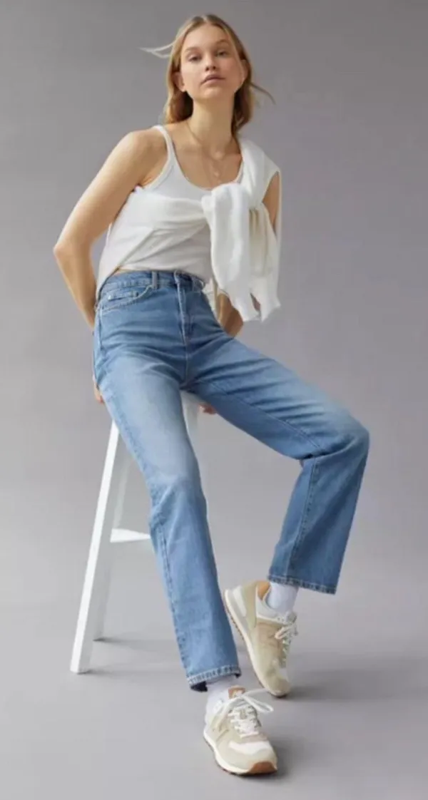 BDG High Wasted Cowboy Jean - Image 2
