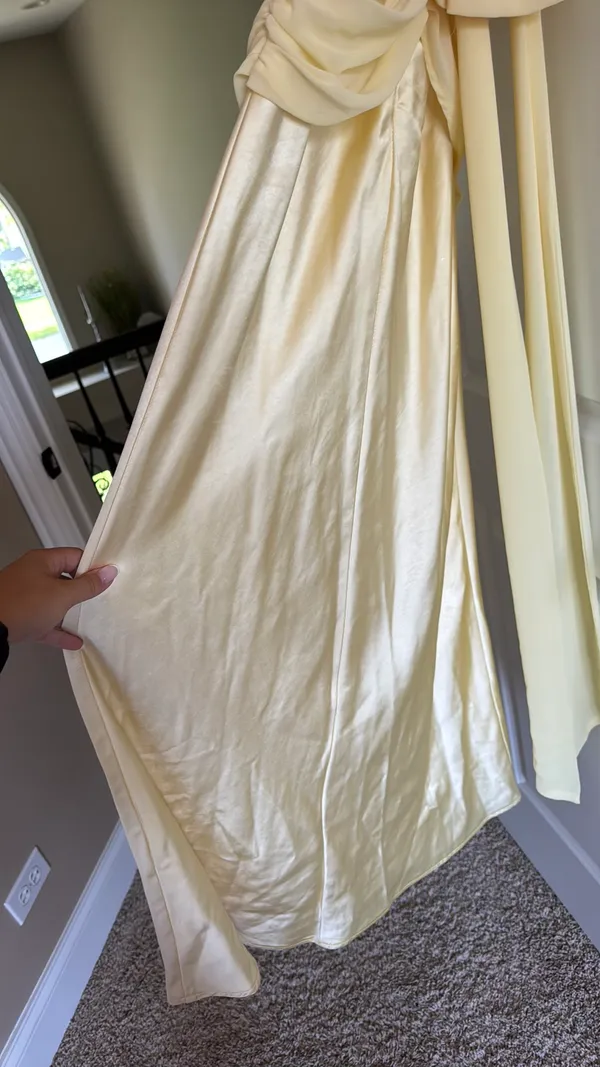 Selfie Leslie wedding guest dress - Image 13