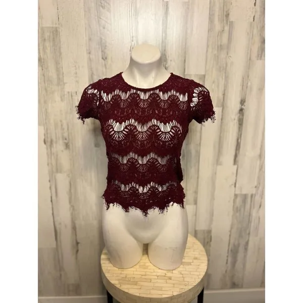 Burgundy top  - Image 4