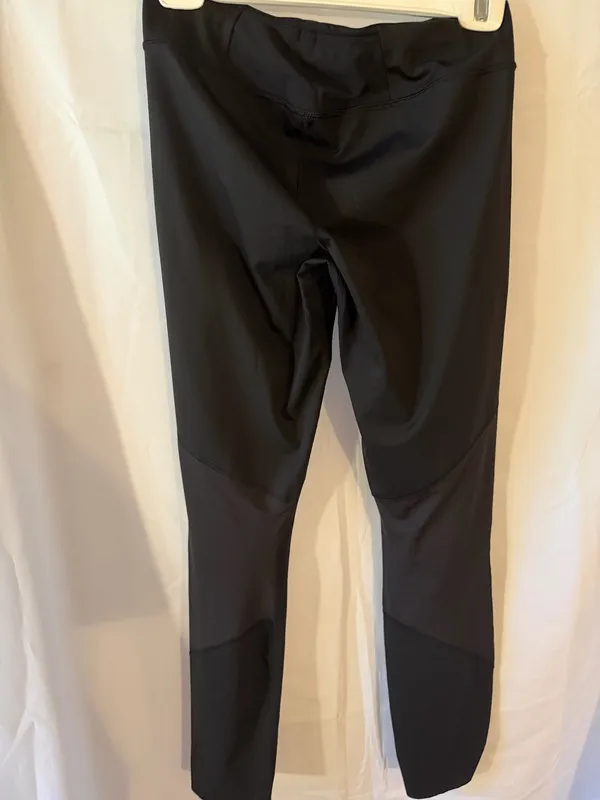 Patagonia women’s Black Athletic Joggers - Image 3