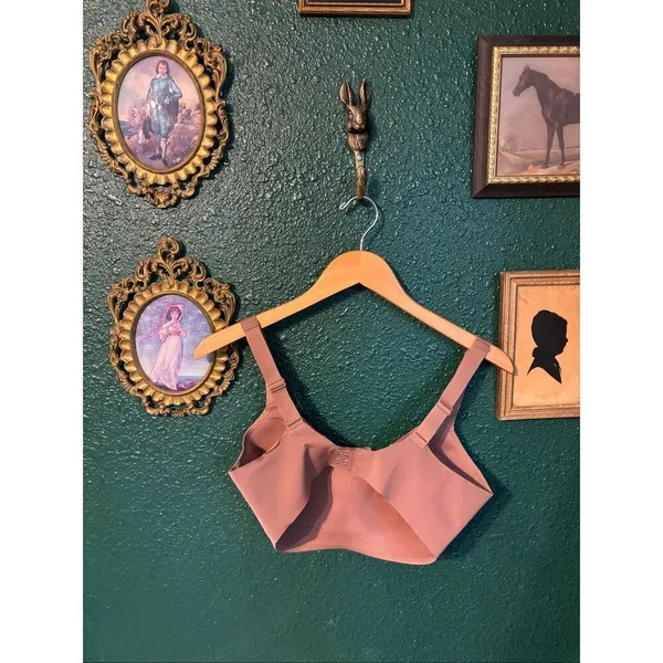 Lululemon Bra Sz 34E Tan Beige Brown - Image 3
