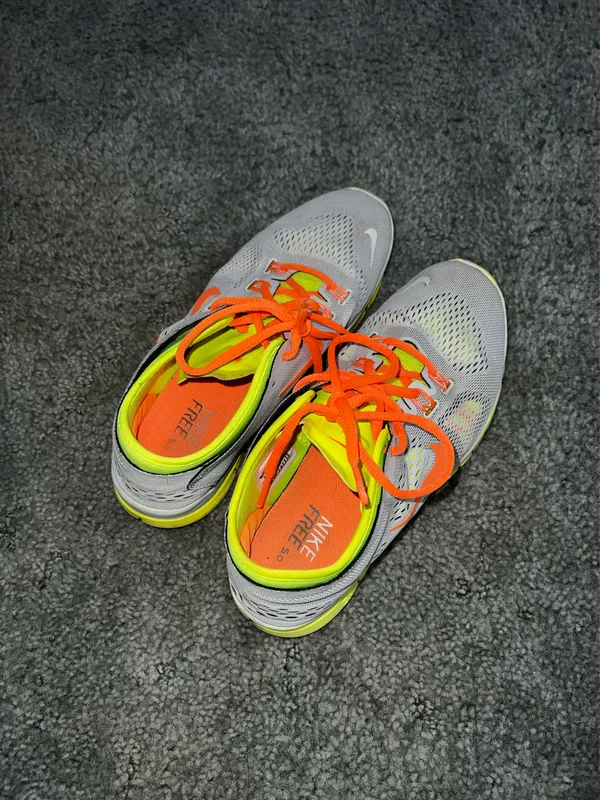 Nike Shoes - Image 2