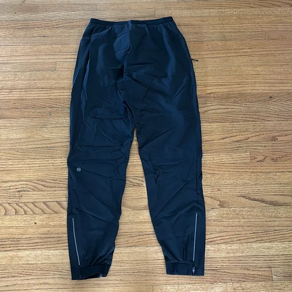 Lululemon Sweats - Image 3