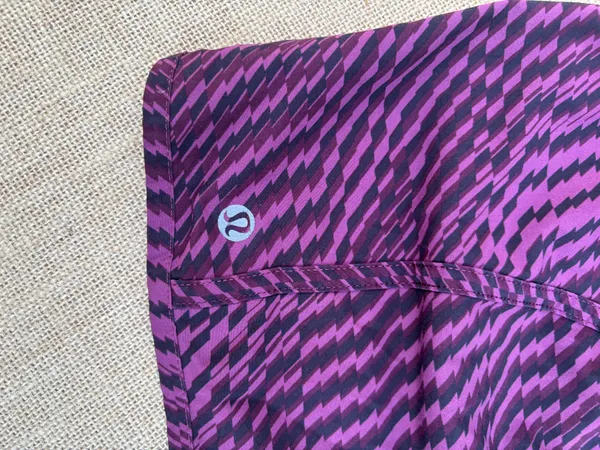 Lululemon Purple Print Tracker Short Running Size 10 - Image 4