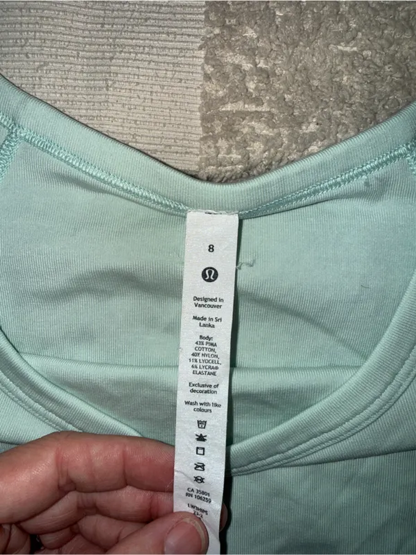 Lululemon Ribbed‎ Held Tight Tee size 8 - Image 3
