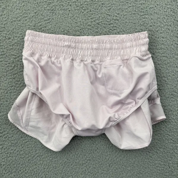 Lululemon Hotty Hot Shorts High Rise 2.5" Flush Pink Athletic Athleisure Women 4 - Image 4