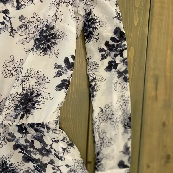 Free People Floral Romper‎ Xs- Tp - Image 3