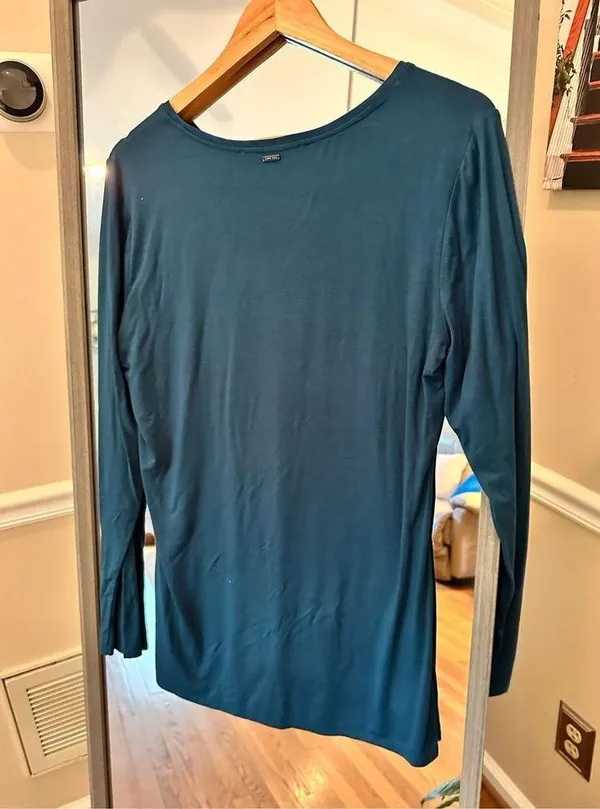 White House Black Market Long Sleeve Shirt Size Medium - Image 3