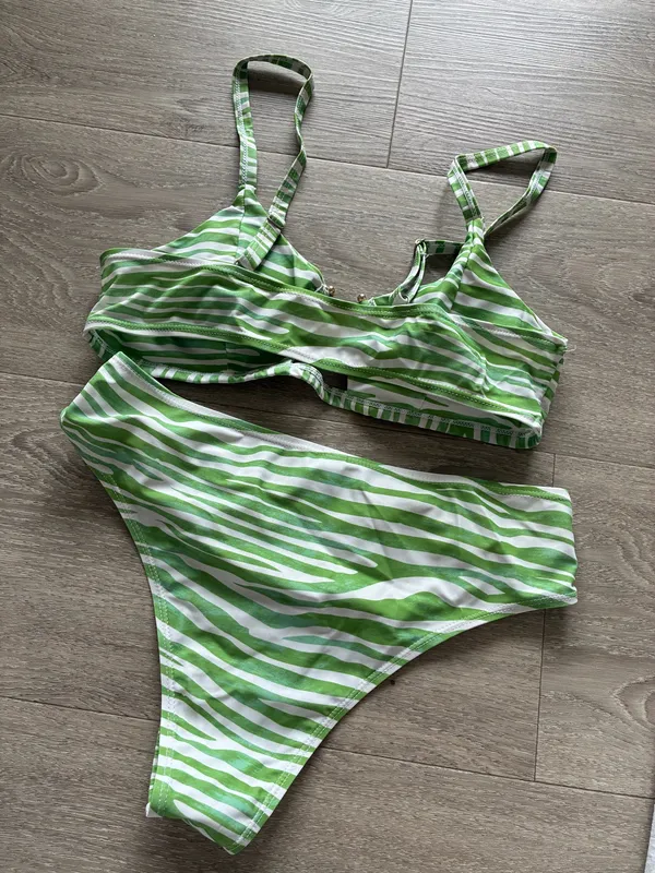 Shein Bikini Set - Image 2
