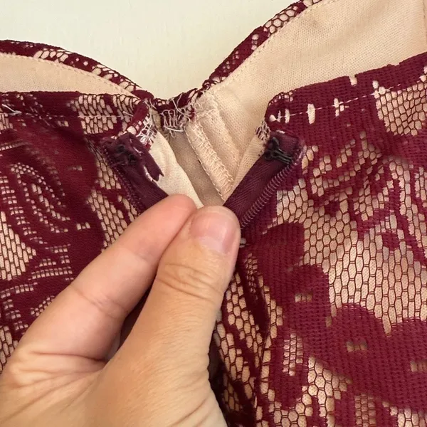 Lulus Burgundy Lace‎ Bustier Midi Dress Maroon Paisley Cocktail Dress Small - Image 7