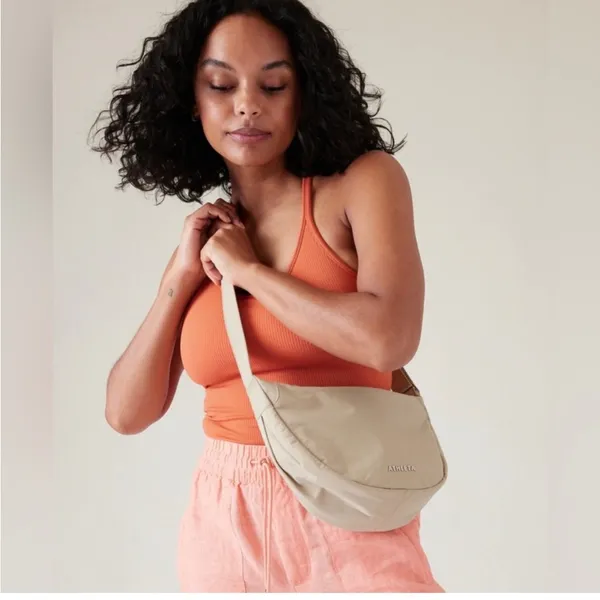 ATHLETA - crossbody bag (13) - Image 2