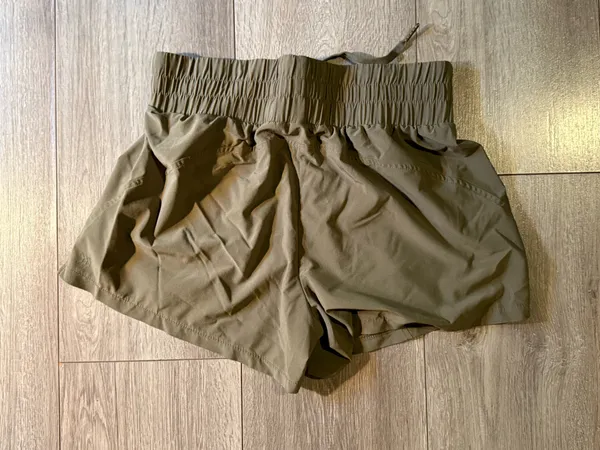 Shorts Green - Image 2