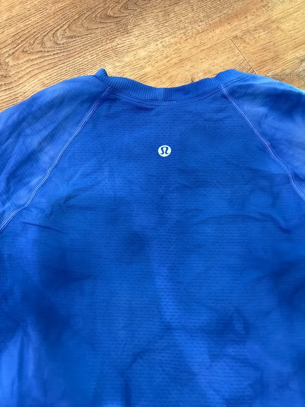 Lululemon Blue Tie-Dye Long Swiftly Tech Sleeve - Image 4