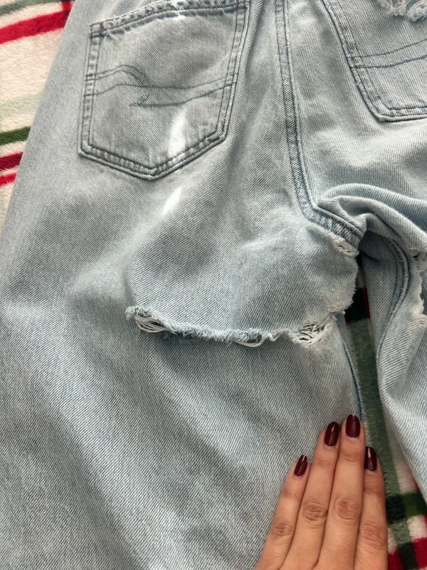 American Eagle Outfitters Highest Rise 90s Boyfriend Distressed Light Wash - Image 6