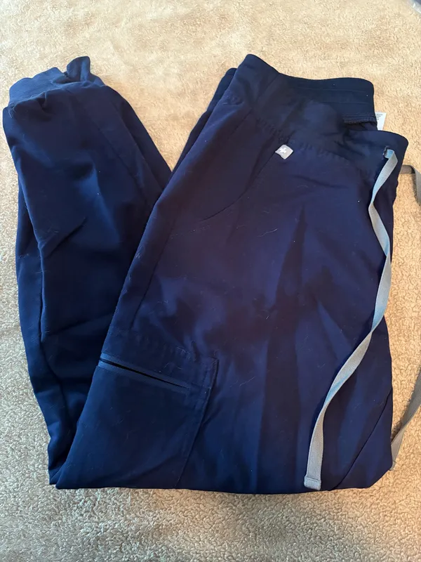 FIGS Zamora Jogger Pants Navy - Image 3